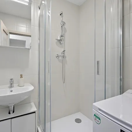 Apartament Family With Kitchen Near The Subway *